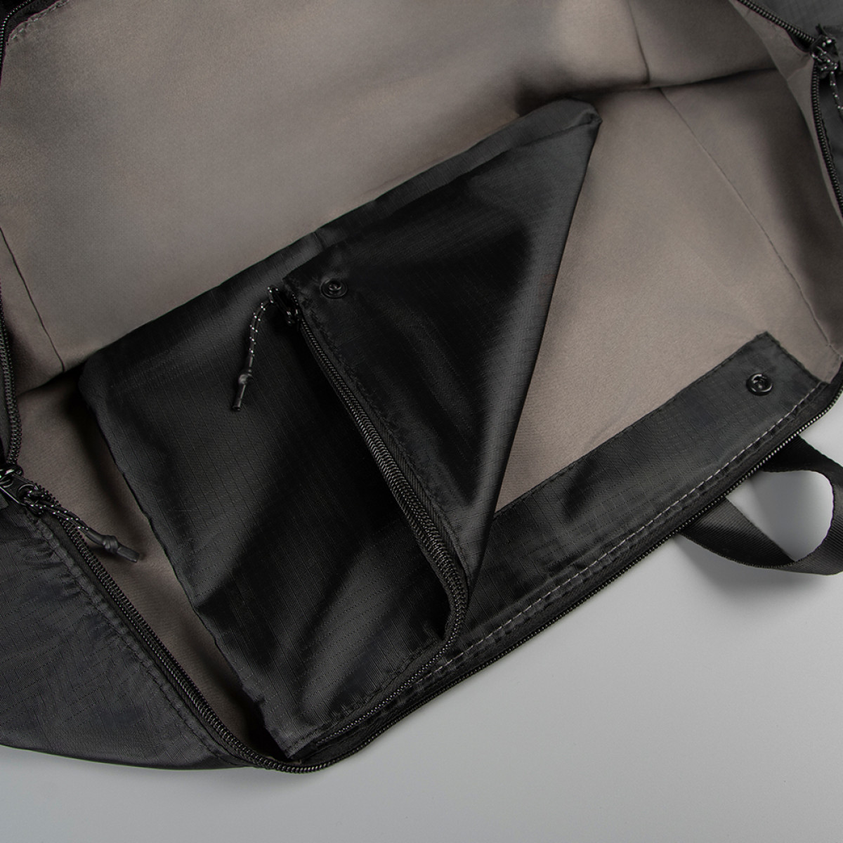 BND989 JETTY, Foldable travel Bag 25L - Made To Order BND989 JETTY, Foldable travel Bag 25L - Made To Order