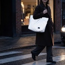 BND941XL Urban Glow_lifestyle_1.jpg